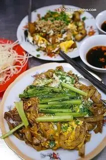 Hình ảnh Hủ tiếu xào trứng