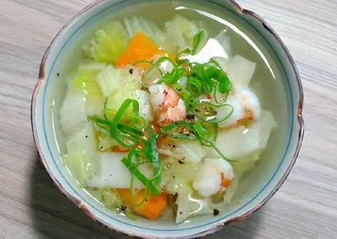 Hình ảnh Canh cải thảo nấu thịt băm