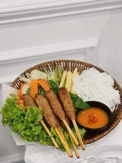 Hình ảnh Nem Lụi Huế Nhỏ