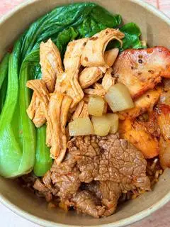 Hình ảnh Mì Trộn Siêu Phẩm ShinLyn
