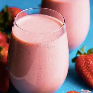 Hình ảnh Sinh Tố Dâu Chuối Ly 700ml