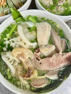 Hình ảnh phở lòng bò (lá sách lưỡi khăn lông phèo)