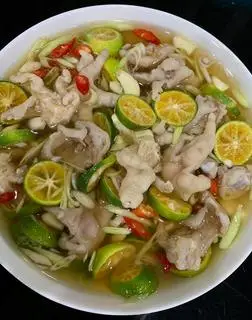 Hình ảnh chân gà sả tắc