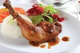 Hình ảnh Cơm đùi gà nướng