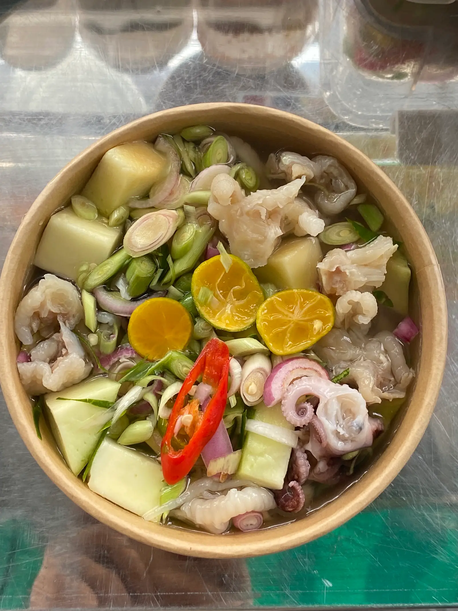 Hình ảnh Chân gà rút xương sả tắc (Lớn)