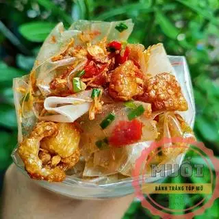 Hình ảnh Bánh tráng trứng satế mỡ hành tóp mỡ