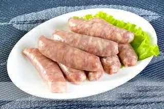 Hình ảnh Mì Trộn Lạp Xưởng Tươi