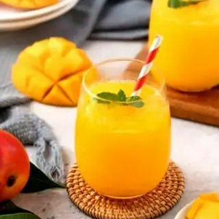 Hình ảnh Sinh tố xoài đặc biệt