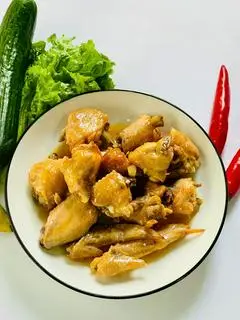 Hình ảnh Cơm Cánh Gà sốt Bơ Chanh dây