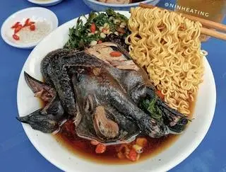 Hình ảnh Mỳ Gà ác tần nguyên con