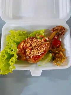 Hình ảnh Đùi gà mắm tỏi 