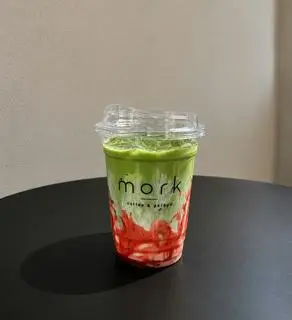 Hình ảnh Strawberry matcha