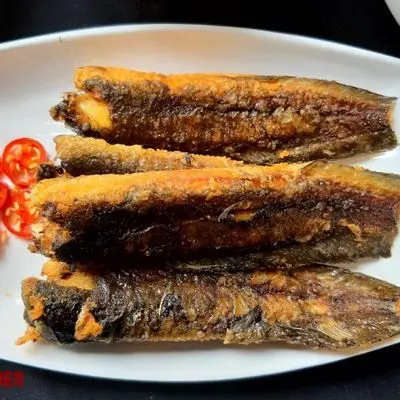 Hình ảnh Cơm cá Trê chiên mắm gừng 