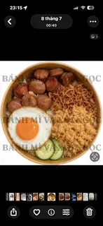 Hình ảnh Xôi trứng xúc xích ruốc hành