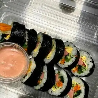 Hình ảnh Kimbab chả cá