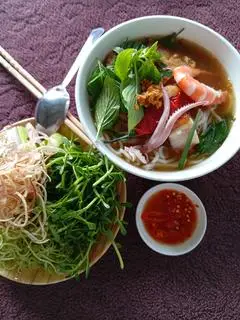 Hình ảnh Bún mắm đầy đủ