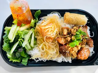 Hình ảnh Bún thịt nướng đặc biệt - nhiều thịt