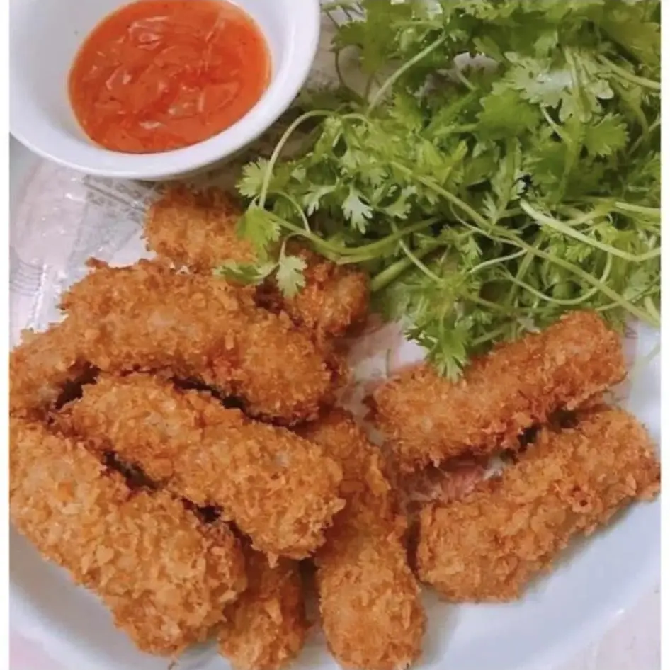 Hình ảnh 5 nem chua rán + tương ớt