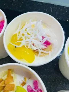 Hình ảnh Sữa chua hạt đác