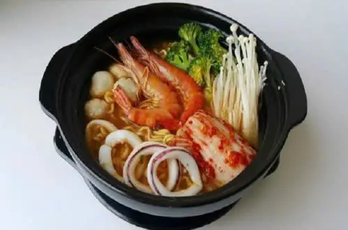 Hình ảnh Mỳ hải sản