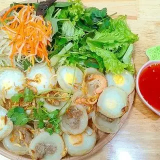 Hình ảnh Bánh căn trứng cút