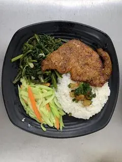 Hình ảnh Cơm Sườn Nướng + Gà Nướng