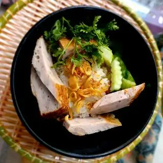 Hình ảnh Xôi Nóng Giò Chả