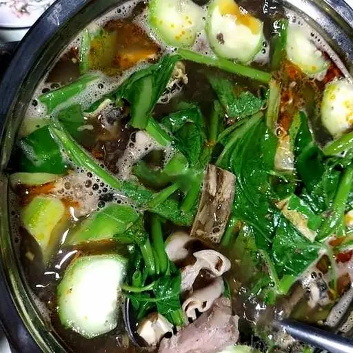 Hình ảnh Lẩu bò thập cẩm