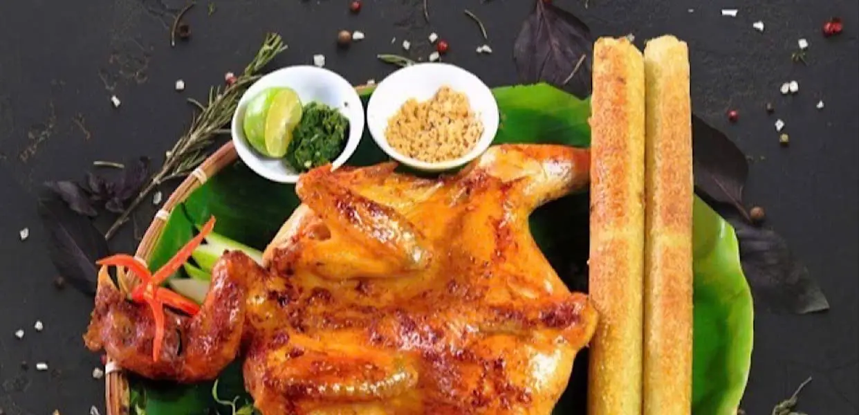 Hình ảnh Gà Nướng Lu-Vị Mắm Nhĩ (Kèm 5 Bánh Bao)