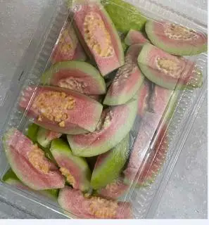 Hình ảnh Hộp ổi kèm muối 