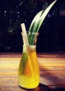 Hình ảnh Trà Sâm Dứa Hạt Chia