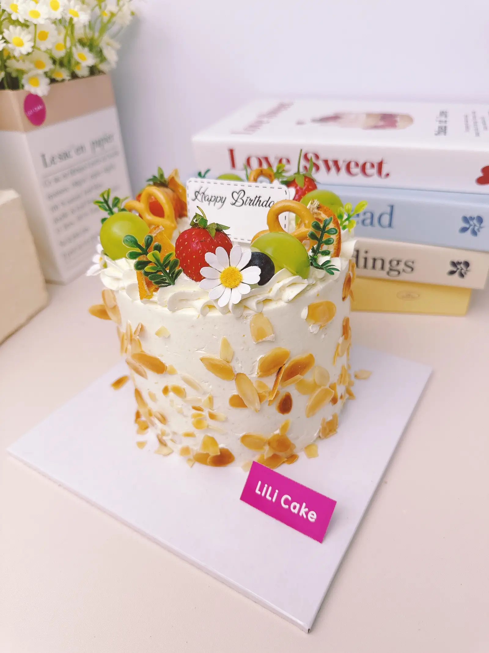 Hình ảnh BÁNH KEM BẮP TRÁI CÂY TƯƠI NHỎ XINH SIZE 12