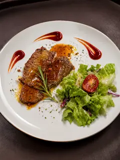 Hình ảnh Bít tết cổ điển