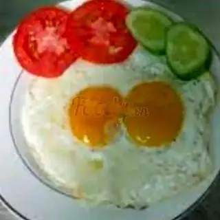 Hình ảnh Cơm 2 trứng ốp la