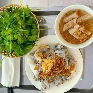 Hình ảnh Bánh Cuốn Chả Quế