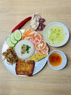 Hình ảnh Cơm sườn bì chả chay