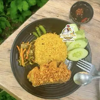 Hình ảnh Cơm Gà Mắm Tỏi(Má Đùi)