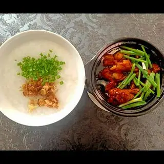 Hình ảnh 2 Cháo Hương Tỏi + 2 Phần Ếch Kho Sả (2con)+ 2 Coca