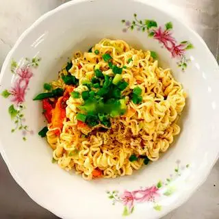 Hình ảnh Mì gói thêm
