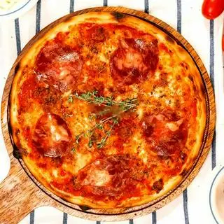 Hình ảnh Meat lover pizza