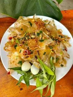 Hình ảnh Bánh Tráng Trộn Mỡ Hành 