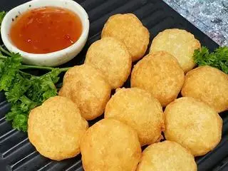Hình ảnh Bánh Gà Phomai Đặc Biệt