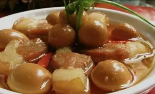 Hình ảnh cơm thịt kho trứng 