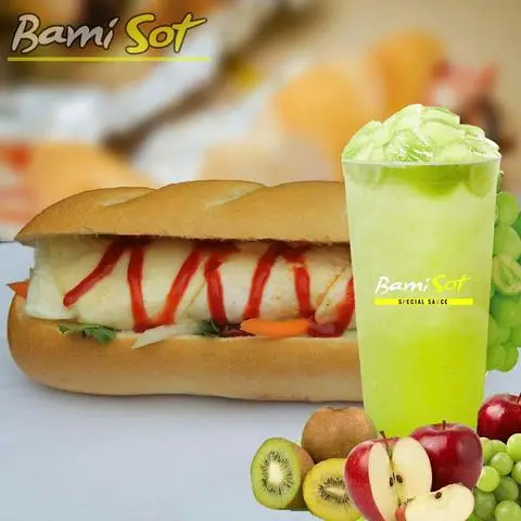 Hình ảnh COMBO Bánh Mì Pate Bò Chả Trứng + Trà trái cây Nho tươi Kiwi Táo Đỏ