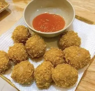 Hình ảnh nem chua phomai-2c