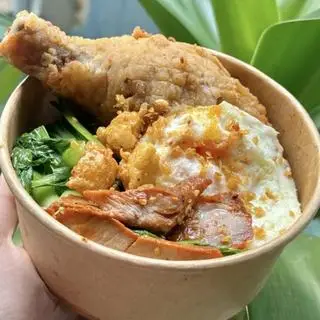 Hình ảnh Mì trộn đặc biệt