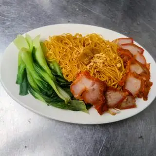 Hình ảnh Mì khô trộn xá xíu
