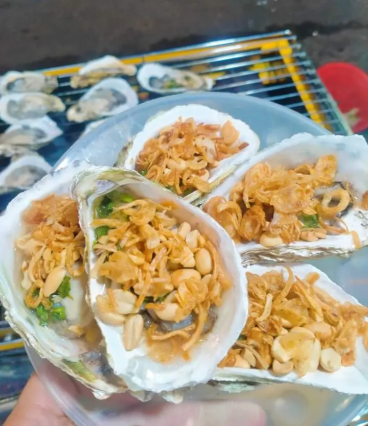 Hình ảnh Hàu nướng mỡ hành(10 con)