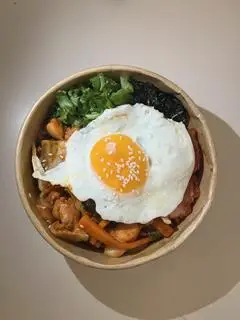 Hình ảnh Cơm gà xào cay