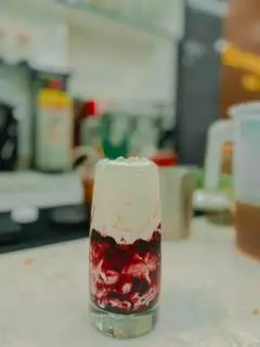 Hình ảnh Sữa chua việt quất 